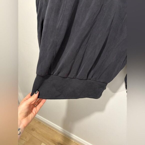 Lululemon Softstreme Ribbed-Hem Pullover - Picture 4 of 8